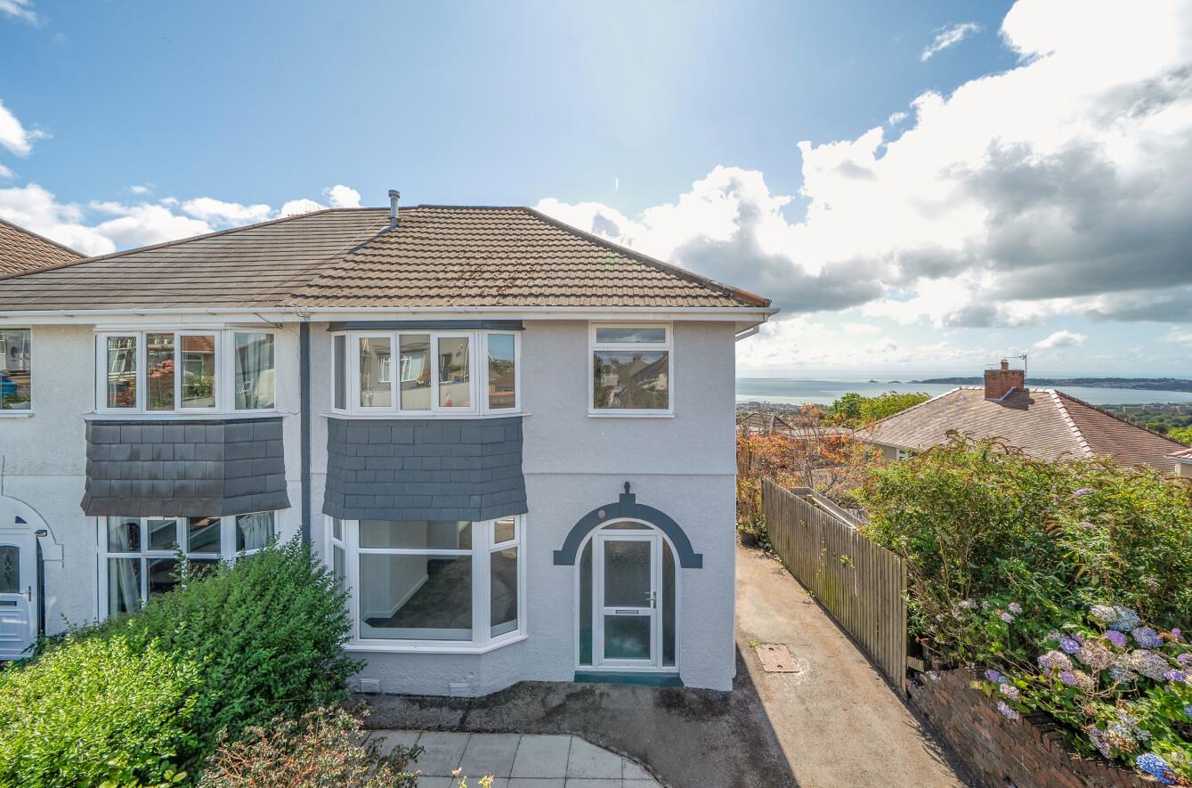Pentyla Road, Cockett, Swansea, SA2 0YL
